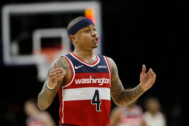 之间的战略 之间的战略